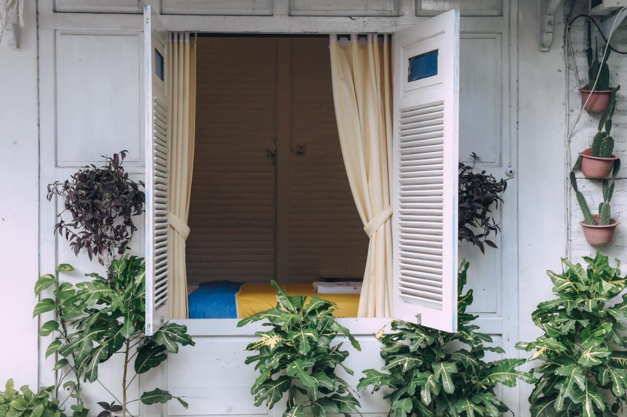 Roemah Renjana Yogyakarta Hotel Exterior photo